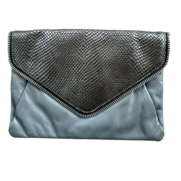 Halogen Envelope Clutch Purse Gray Leather‎ Zipper Trim Edgy Retro Glam Designer - Picture 1 of 14